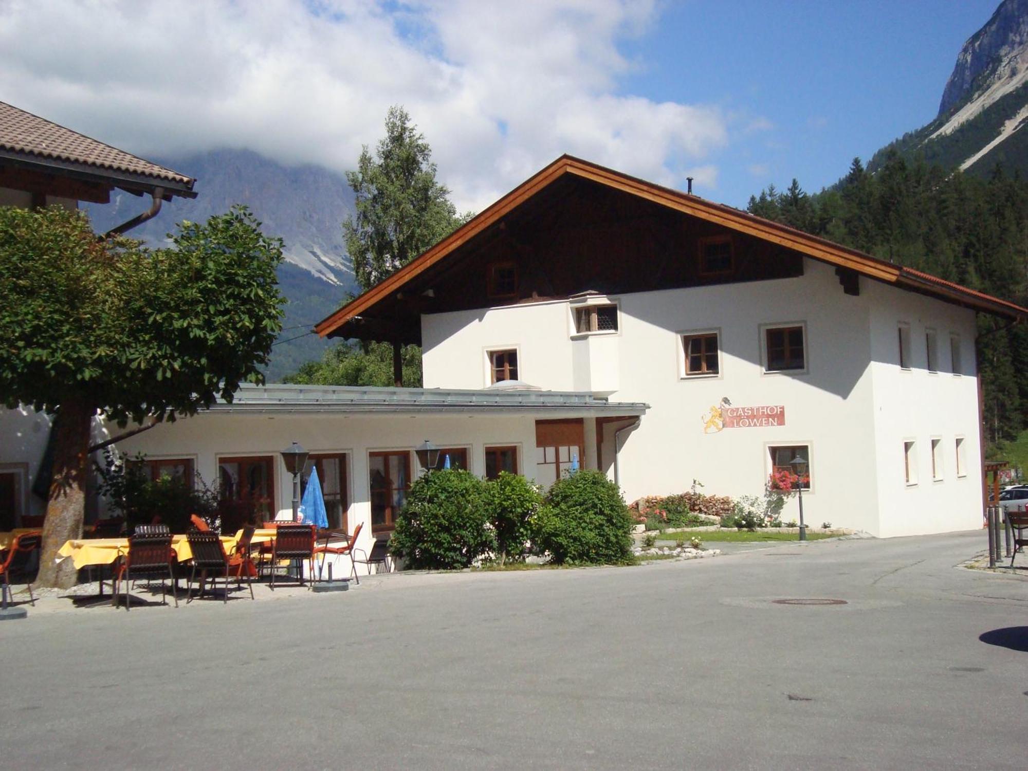 Hotel Zum Goldenen Loewen Biberwier Eksteriør bilde