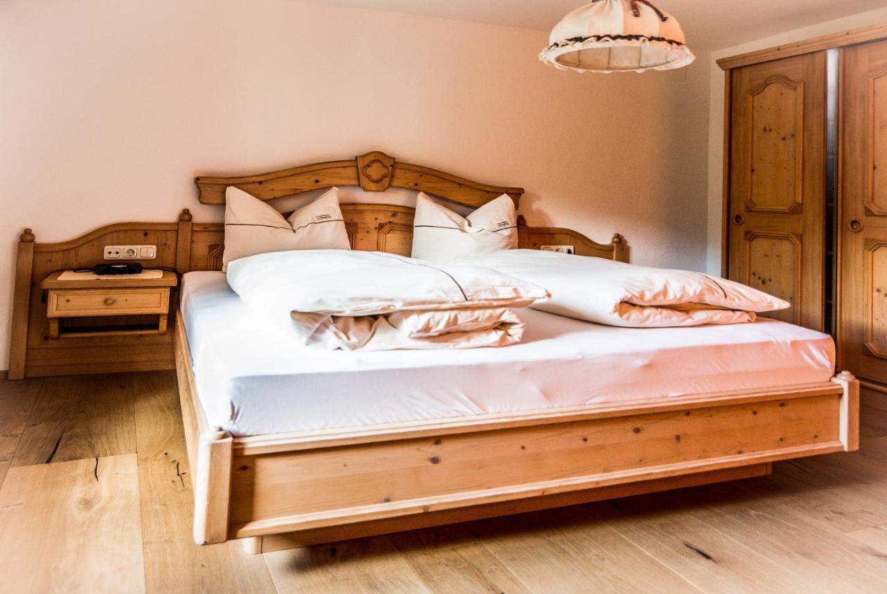 Hotel Zum Goldenen Loewen Biberwier Eksteriør bilde